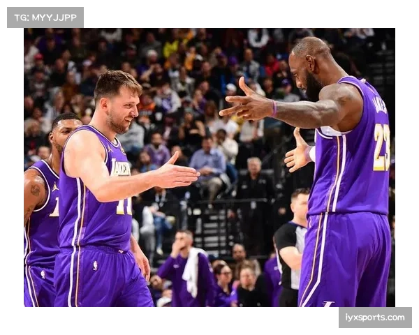 湖人9连胜期间攻防提升：斯玛特重塑防守体系的关键作用